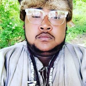 Meet your Posher, Keon